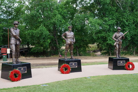 VC Memorial Park - Honouring Our Heroes - Accommodation Adelaide 0