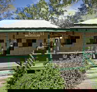 Lenroy Slab Hut - Accommodation Adelaide