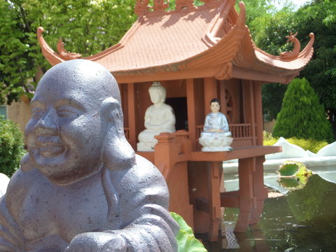 Sakyamuni Buddhist Centre/Van Hanh Monastery - Accommodation Adelaide 1