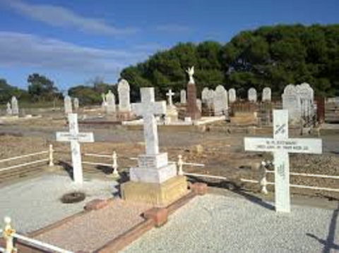 Historic Clan Ranald Shipwreck Graves - Accommodation Adelaide 0