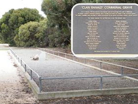 Historic Clan Ranald Shipwreck Graves - Accommodation Adelaide 1