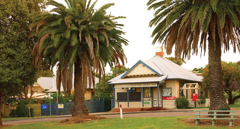The Flinders Hinterland Scenic Drive - Accommodation Adelaide 0