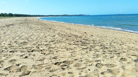 Bucasia Beach - Accommodation Adelaide 1