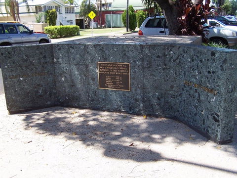 Emerald War Memorial - Accommodation Adelaide 1