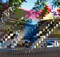 Meeniyan Square - Accommodation Adelaide
