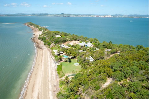 Quoin Island - Accommodation Adelaide 0