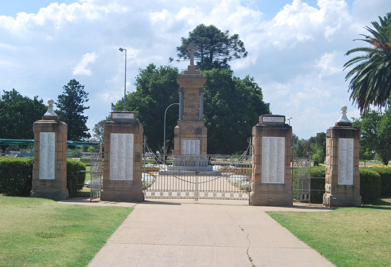 Warwick QLD Accommodation Adelaide