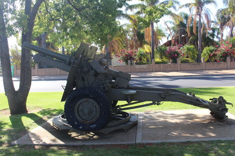 War Gun Trophy - Accommodation Adelaide 1
