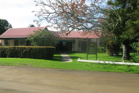 Norfolk Island Commandants Dinner - Accommodation Adelaide 3