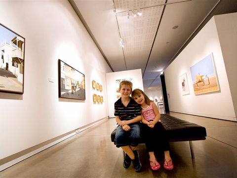 Western Plains Cultural Centre - Accommodation Adelaide 0