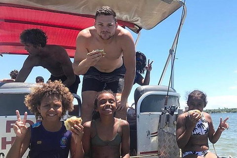 BBQ Boat Hire - Accommodation Adelaide 1