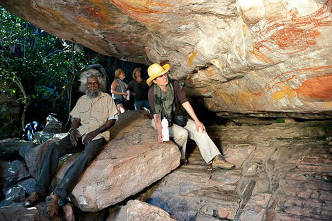 Arnhem Land Injalak Hill Full-Day Tour From Jabiru - Accommodation Adelaide 3