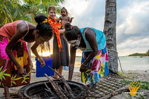 Gay-Wu Woman\'s 5 Day Yolngu Homeland Tour - Accommodation Adelaide 7