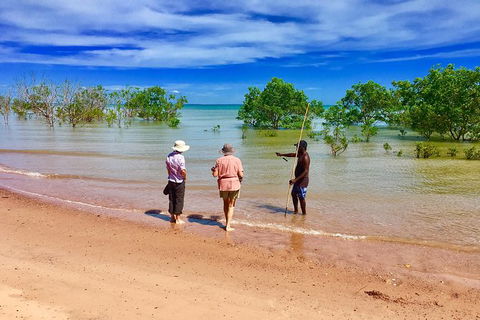 Gay-Wu Woman\'s 5 Day Yolngu Homeland Tour - Accommodation Adelaide 6