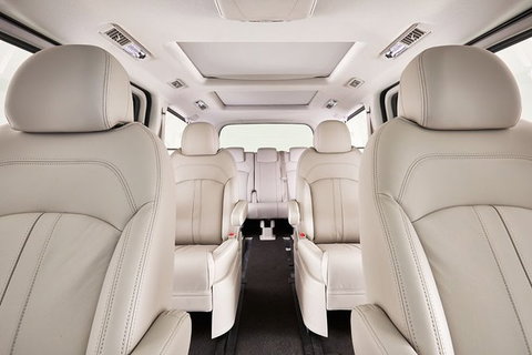 Luxury Van, Private Transfer, Cairns City - Cairns Airport - Accommodation Adelaide 1