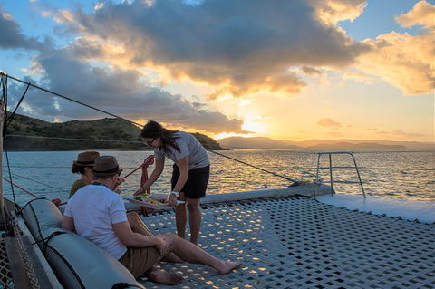 Sunset Sail In The Whitsundays - Accommodation Adelaide 5