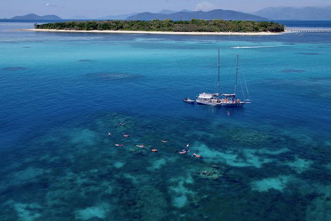 2-Day Great Barrier Reef Combo: Green Island Sailing And Outer Reef Snorkel Cruise - Accommodation Adelaide 0