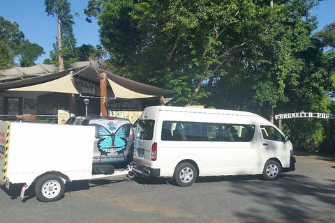 Airport Transfer To Or From Cairns Hotels For Up To 13 People (7am-10pm) - Accommodation Adelaide 3