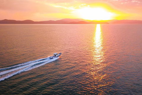 Sunset Cruise Private Charter Hamilton Island - Accommodation Adelaide 0