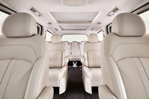 Luxury Van, Private Transfer, Cairns Airport -Trinity Beach. - Accommodation Adelaide 2