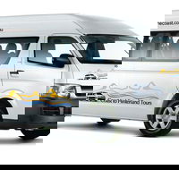 11 Seat Minibus  Brisbane Airport - Sunshine Coast Private Transfer - Accommodation Adelaide