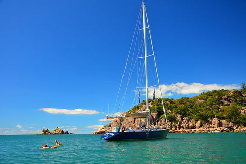 Helicopter And Magnetic Island Sailing - Accommodation Adelaide 1