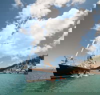 Helicopter and Magnetic Island Sailing - Accommodation Adelaide