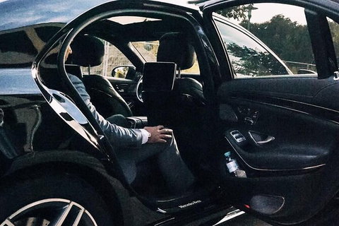 Arrival Private Transfers From Gold Coast Airport OOL To Gold Coast City - Accommodation Adelaide 2