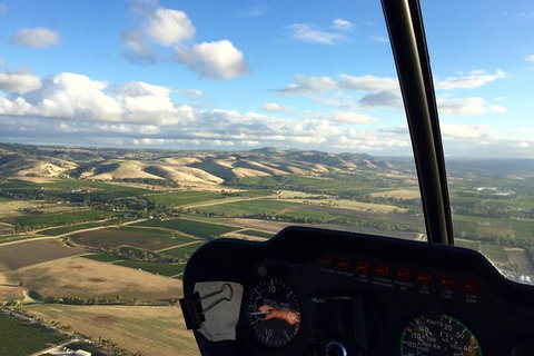 Barossa Valley Deluxe: 30-Minute Helicopter Flight - Accommodation Adelaide 1