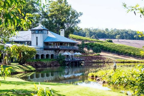 Romance Cruise + Scenic Tour + Beer Tasting + 3 Course Lunch + Hamper - Accommodation Adelaide 4