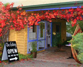 Mount Macedon VIC Accommodation Adelaide