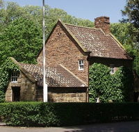 Cooks' Cottage - Accommodation Adelaide
