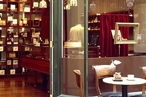 Koko Black - Accommodation Adelaide 0