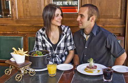 Century City Tavern - Accommodation Adelaide 3