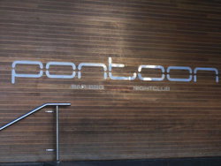 Pontoon Bar - Accommodation Adelaide 1