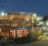 Castle Hill Tavern - Accommodation Adelaide