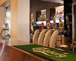 Queen's Head Hotel - Accommodation Adelaide 3