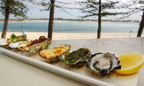 Alfie's Mooo Char + Bar - Accommodation Adelaide 3