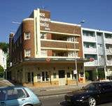 Arts Bar - Accommodation Adelaide