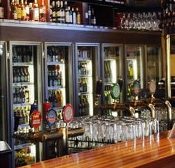 Racecourse Hotel - Accommodation Adelaide 0