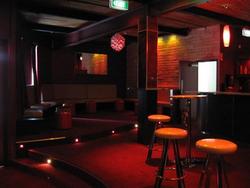 Amplifier Capitol - Accommodation Adelaide 2