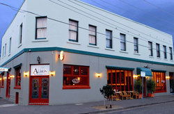 Albion Hotel Port Melbourne - Accommodation Adelaide 2