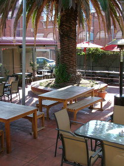 Peacock Inn Hotel - Accommodation Adelaide 2