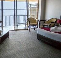 The Beachcomber Hotel - Accommodation Adelaide