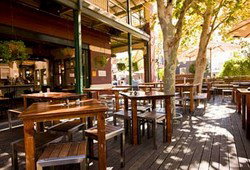 Queens Tavern - Accommodation Adelaide 2