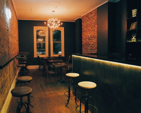 The Captains Balcony - Accommodation Adelaide 9