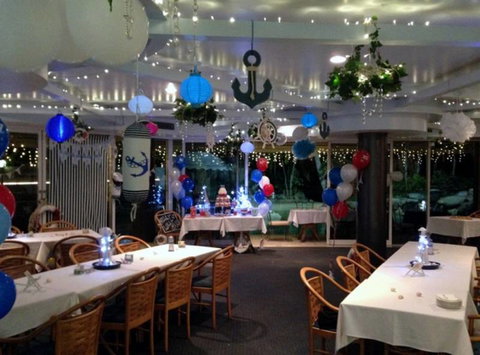 Royal Oak Hotel - Accommodation Adelaide 0