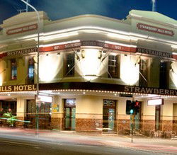 Strawberry Hills Hotel - Accommodation Adelaide 0