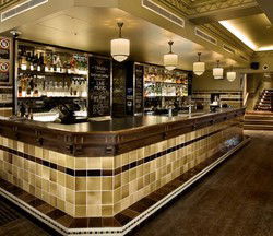 Strawberry Hills Hotel - Accommodation Adelaide 1