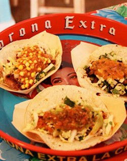 El Loco - Accommodation Adelaide 3